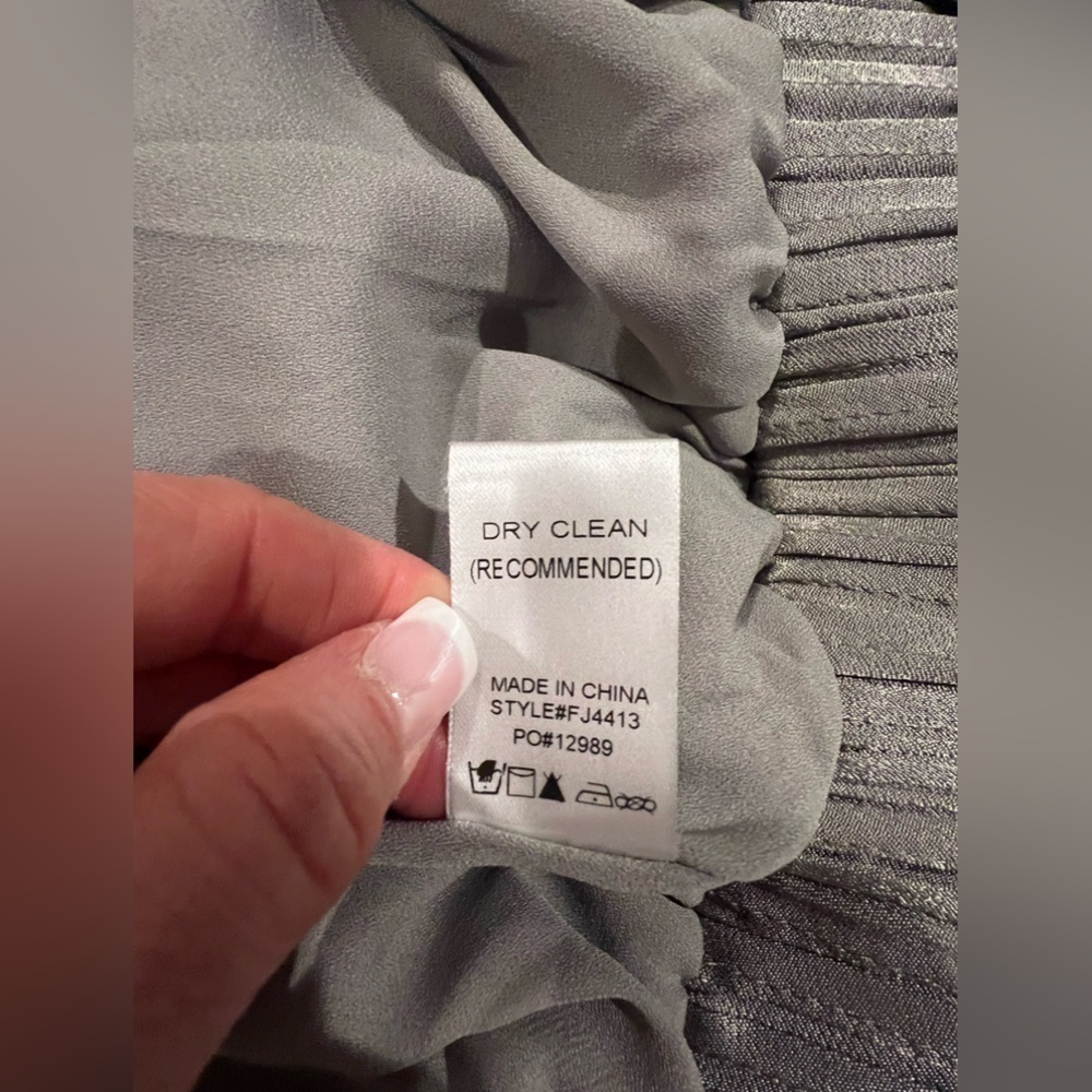 NWOT FATE SAGE GREEN RUCHED BOMBER JACKET SIZE XS - Picture 9 of 10